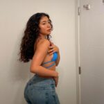Isabella Ferreira Instagram - forecast says it’ll be 80 all week so here we are