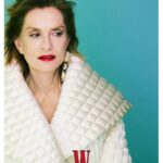 Isabelle Huppert Instagram - Merci @wmagchina 📸 #FengHai @mixwei_w @johnnollet @morgane_martini @julievillanovanails #wchina #thefirstissue Paris, France