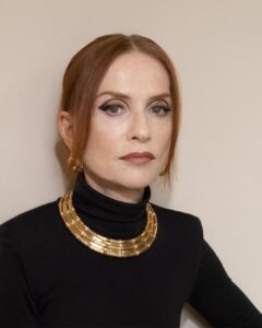 Isabelle Huppert Instagram - Venise 2022 @charlottetilbury @cartier @giorgioarmani Venice, Italy
