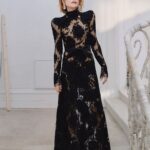 Isabelle Huppert Instagram - @balenciaga Winter 23