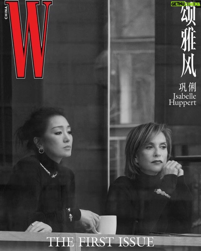 Isabelle Huppert Instagram - Merci @wmagchina 📸 #FengHai @mixwei_w @johnnollet @morgane_martini @julievillanovanails #wchina #thefirstissue Paris, France