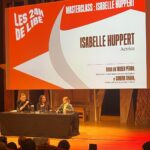 Isabelle Huppert Instagram - 50 ans de Libération, le bien nommé... 🎂 À la cité de la Musique @liberationfr #libé #DidierPeron #SandraOnana Cité de la Musique