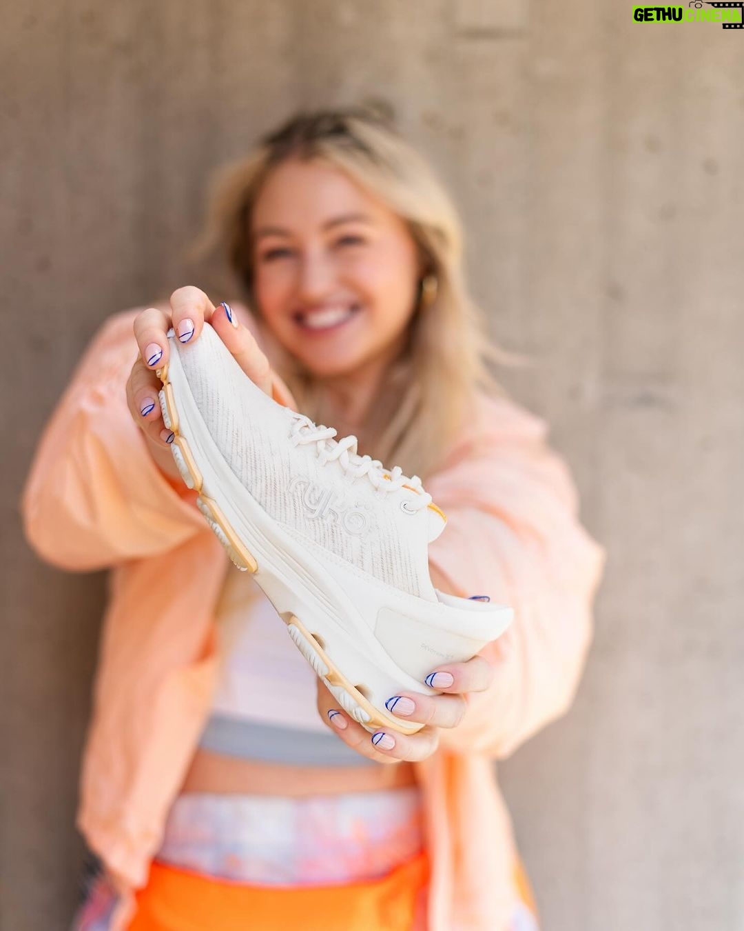 Iskra Lawrence Instagram - To be transparent I’ve struggled to do a 2023 recap because if I’m being honest it was tough - financially and emotionally for our family and physically for me I was so consumed with trying to earn back what we lost this year that I neglected my own health and wellness As cliche as it may sound having the reset of the New Year has helped remind me I get to reset and choose where to focus my energy daily and make time for myself and my family as well as my career and financial goals That’s why I felt so aligned with @ryka and knew I had to model for them when I heard their mission statement “we’ve always believed in and celebrate every day. Because there’s strength and joy in a world that’s made for us” and that’s what I’m ready to do in 2024 celebrate each day and know I create the life I want to live by choosing it each day While I was shooting this joy filled campaign I got to learn even more about the impact the brand and it’s female founder Sheri Poe have had in the athletic footwear space because @ryka is the first brand ever to create a athletic shoe specifically for a woman’s unique foot shape, muscle movement and build They also remain the only athletic shoe company solely dedicated to women👏 so it truly is an honour to be part of the #findyourdevotion campaign and wear the insanely comfy, lightweight and cute Devotion X white mesh shoe in these pics (and of course I’ll link them for you in my IG stories) I hope this inspires you to think about your own devotion and where you want to invest your time and energy into in 2024 - would love to hear the ways you’re pouring into yourself, your goals or others💕 #rykapartner #momlife #momstyle #motivation #styleinspo #runningshoes #athleisure #workout #2024 #fitness Los Angeles, California