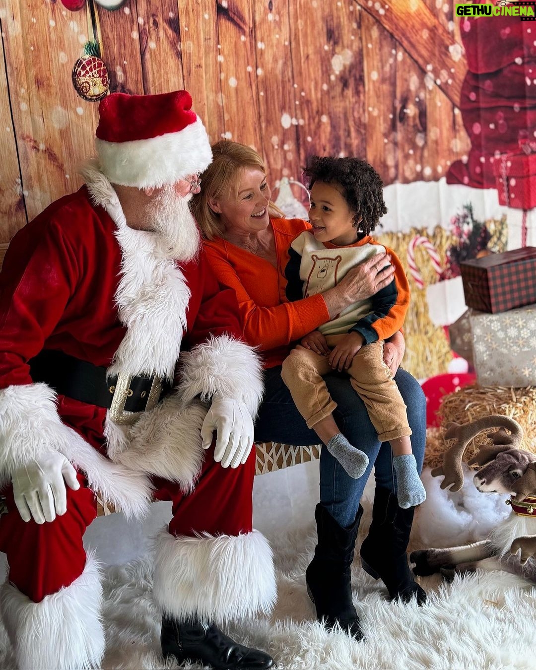 Iskra Lawrence Instagram - let’s spread some Christmas cheer… how about we write down something kind we hope someone needs to hear - I’ll go first if you’re reading this, you are enough, you are whole, and you are loved ❤️ also, i can’t believe my son shot his first @macys campaign for the holidays, everyone on set said i should get him signed to an agency but if you know what i went through modelling from such a young age I’m defo apprehensive (any parents whose kiddos model lmk your advice🙏) appreciate our community so much✨ so happy to be back after nearly a week off love some phone free time to be super present - if you haven’t tried a digital detox before i highly recommend it feel free to ask me any Qs too🥰 . . . 🏷️ family time dump diml love winter toddler mom life Austin, Texas
