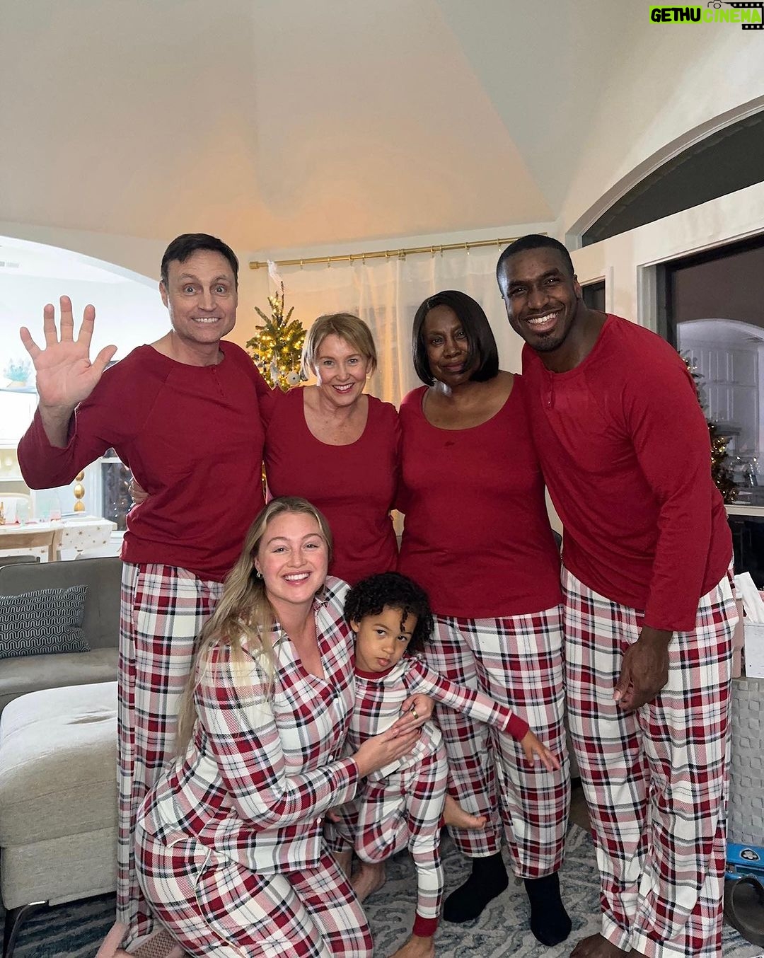 Iskra Lawrence Instagram - let’s spread some Christmas cheer… how about we write down something kind we hope someone needs to hear - I’ll go first if you’re reading this, you are enough, you are whole, and you are loved ❤️ also, i can’t believe my son shot his first @macys campaign for the holidays, everyone on set said i should get him signed to an agency but if you know what i went through modelling from such a young age I’m defo apprehensive (any parents whose kiddos model lmk your advice🙏) appreciate our community so much✨ so happy to be back after nearly a week off love some phone free time to be super present - if you haven’t tried a digital detox before i highly recommend it feel free to ask me any Qs too🥰 . . . 🏷️ family time dump diml love winter toddler mom life Austin, Texas