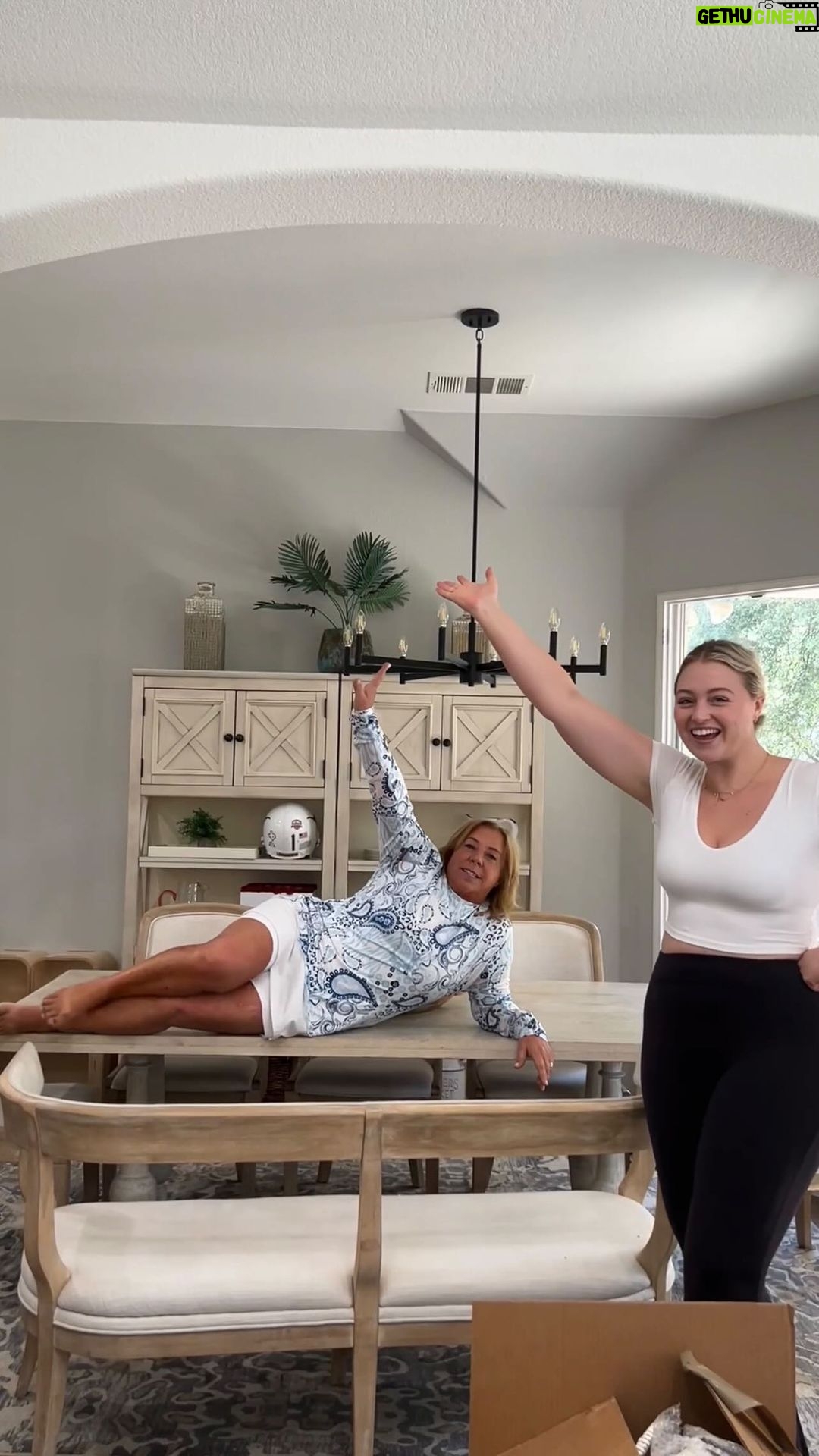 Iskra Lawrence Instagram - 🥹 Thank you @weheaveho you ladies I can’t express the depth of my gratitude that you were there for me and my family at a time when I felt like I couldn’t cope with uncertainty, stress and burn out. You went above and beyond for me and I’ll cherish our time together because as much as I dreaded this move it turned out to be hilarious, exciting and inspiring getting to know you all and your stories of why you do what you do. It may look like “organising” and often that’s all it is. But not @weheaveho I felt like I had 6 Fairy God Girlfriends✨ who came into my life for 2 days (yes they unpacked and helped organise our whole house in just 48 hours🤯) I hope to not have to see you all again anytime soon, but I can’t deny I’m excited when you can come back and one day move us into the forever home when it’s renovated🤞💕 And shoutout to @lanezphoto for being here for the move and capturing these moments🫶 . . . . #weheaveho #getthesegirlsashow #hgtv #homeorganization #homedecor #homeideas #homesweethome #homedesign #homeinspiration #homestyle #movingforward #homeorganizer #homeorganizing Austin, Texas