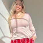 Iskra Lawrence Instagram – Which is your fave style 1, 2, 3, 4 or 5?
Everything… yes even the adorable fluffy slippers are from @somaintimates #somapartner 🥰
Comment “soma” and I’ll DM you links to everything I’m wearing so you can start your holiday shopping now
@somaintimates 🎁
I’m so in love with so many of their stunning pieces which I’ll be wearing all cozy szn and gifting to loved ones just like my mother in law gifted me the perfect SOMA robe and matching PJ set when I was preggo from our local mall and I lived in it 🥹
.
.
.
🏷️ #midsizefashion #midsizestyle #midsizegals #holidaystyle #holidaygiftideas #holidayfashion #cozyseason #holidaypjs #howtostyle #giftideas #giftsforher #giftideasforher Texas