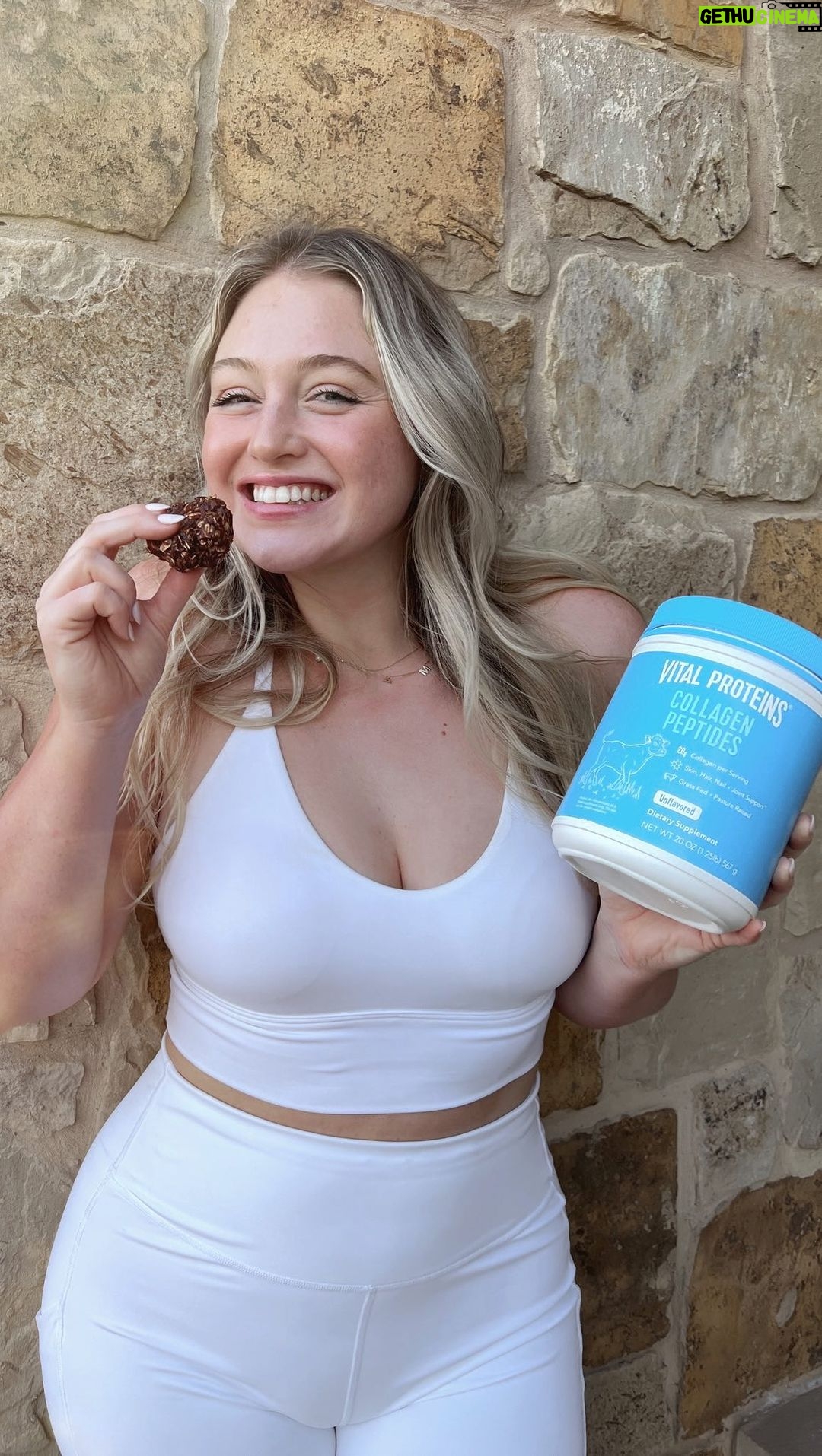 Iskra Lawrence Instagram - No-bake oatmeal chocolate collagen cookies🍫 🔖 save this post for when you need some quick easy nourishing chocolate goodness All you need is: 🍪 1/2 cup salted butter 🍪 1 cups granulated sugar 🍪 1/3 cup unsweetened cocoa powder 🍪 1/2 cup milk 🍪 1 tsp vanilla extract 🍪 2/3 cup nut butter 🍪 4 tbsp @vitalproteins Unflavored Collagen Peptides 🍪 3 cups quick oats (don’t use old fashioned oats) Instructions 🍫Line two baking sheets with parchment paper
🍫 In a medium saucepan combine butter, sugar, cocoa, and milk
🍫 On medium heat, and cook stirring frequently until it reaches a full boil 🍫 Allow mixture to boil 60 seconds without stirring 🍫 Stir 4 tbsp @vitalproteins unflavoured collagen peptides into the 3 cups of oats 🍫 Remove chocolate mixture from heat, and mix with the oats + collagen, vanilla and nut butter
🍫 Stir mixture until well combined then drop mixture onto lined baking sheets
🍫Allow to rest at room temperature or fridge until set 🍫 Store cookies in an airtight container at room temperature or in the fridge **These statements have not been evaluated by the Food and Drug Administration. This product is not intended to diagnose, treat, cure, or prevent any disease. ^Results may vary. Various studies have suggested benefits following daily consumption of collagen peptides for several months. Refer to product labels and vitalproteins.com for recommended serving sizes and for more information. . . . . #vitalproteins #vitalpartner #easyrecipe #collagenrecipe #cookierecipe #quickrecipe #highproteinrecipe #Bakedoatmeal #fallrecipe #holidayrecipe Texas
