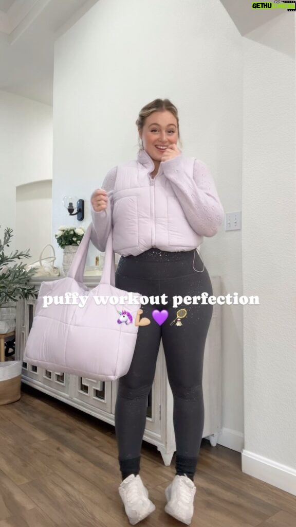 Iskra Lawrence Instagram - which way did I style my @smashtess puffers the best? 1, 2, 3 or 4 💘 as a thank you for supporting my hug collection here’s 30% off our puffy vests and bags use code ISKRA30 (link in my IG stories + Jan highlights)✨ . . . . 🏷️ #hugcollection #smashandtess #midsize #smashandtesspartner #midsizestyle #midsizefashion #winterfashion #winteroutfit #howtostyle #styleinspo Austin, Texas