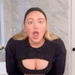 Iskra Lawrence Instagram - bodies are not trends??? 💔 everyBODY has #legginglegs Austin, Texas