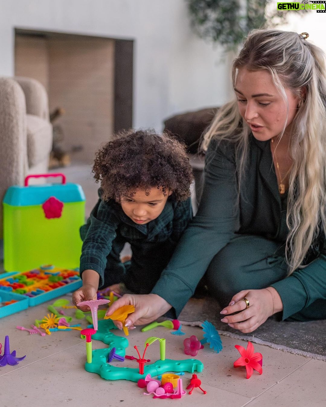 Iskra Lawrence Instagram - The best gift is present-ness with your kiddo we all know that, but if yours is anything like mine they also want toys to unwrap so I tried out tons of great gifts (that are all under $25) that actually allow child development and the opportunity to play with them using your imaginations and more. What I found was we spent way more time playing (super focused) with this $14.99 flower garden than more fancy electronic toys because I was there building it with him and we talked about the parts of the flowers, how a flower blooms and it was such a sweet hour where so many toys he’s over in 5 mins and moves on. So check out my gift guide of all the under $25 toys I found @walmart that we love in my bio @collectivevoicehq and shared to my IGS for you (or to make your life easier comment “LINK” and I can dm the link directly to you) ✨ 📸 @lanezphoto . . . . . #walmart #kidschristmas #toysforchristmas #walmarttoys #momandson #familychristmas #familyphotos #familytime #toddlertoys #under25gifts #walmartpartner *disclosure* I do work with Walmart but this actually is not part of a “deliverable” / brand deal it’s just some pics and info I wanted to share and the link is an affiliate link - just to make sure I’m always transparent with my posts tagging brands🥰 Texas