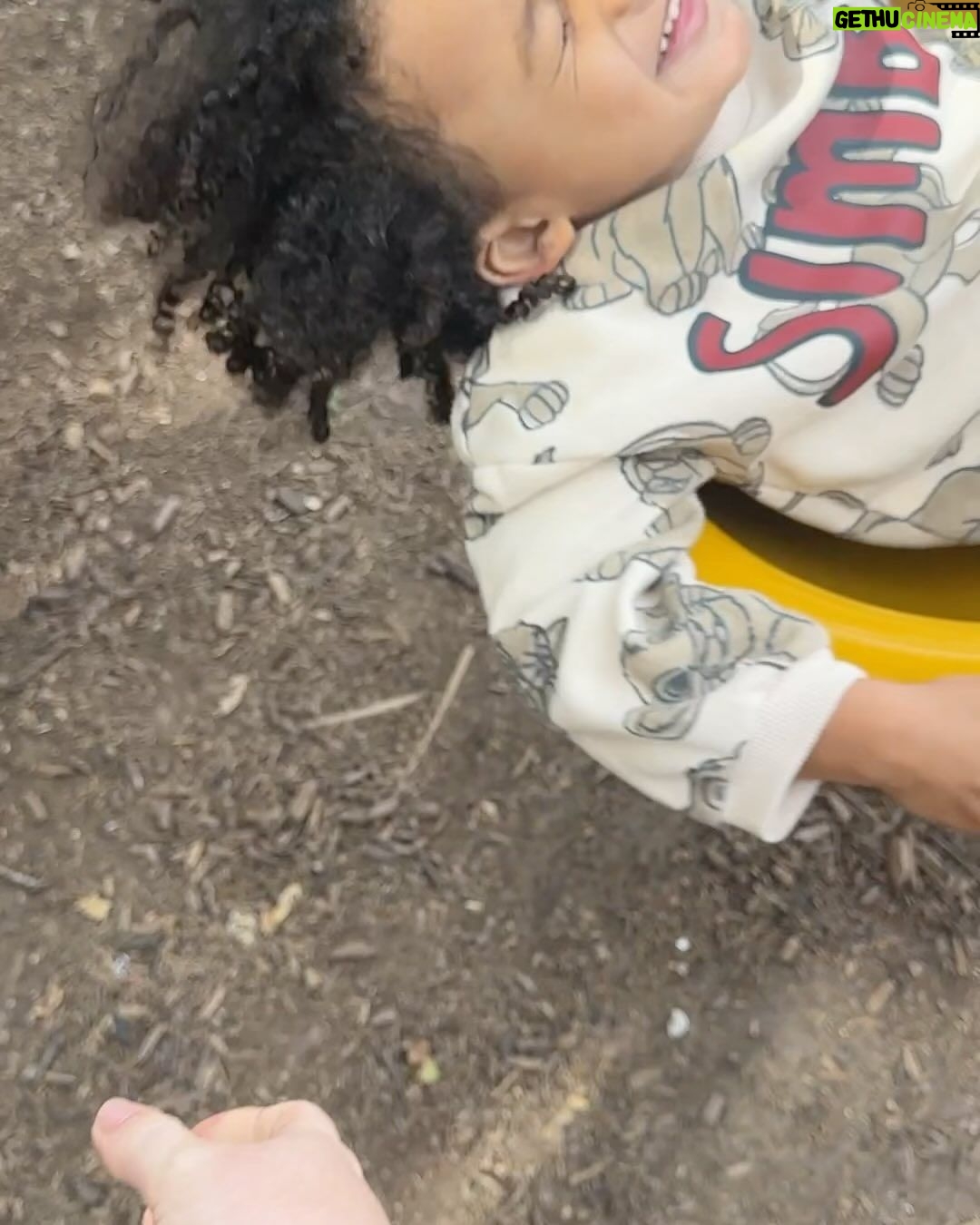 Iskra Lawrence Instagram - we asked our 3 yr old what he was grateful for on thanksgiving and he said “God”🥹🥹🥹 Austin, Texas