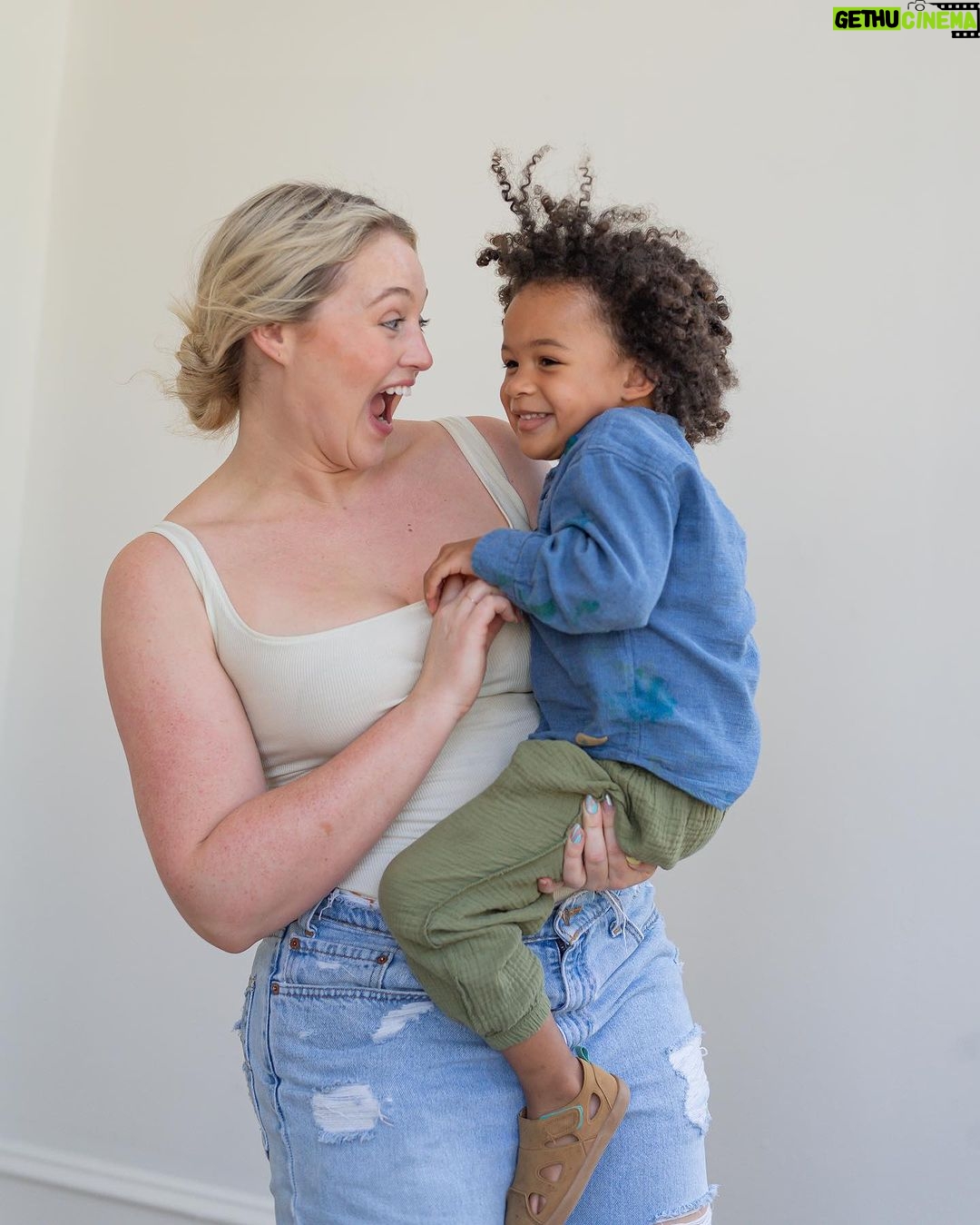 Iskra Lawrence Instagram - My little man! 🤍 Thank you @lanezphoto for capturing such fun and sweet moments for us. Comment “link” and I’ll send you a DM with everything we’re wearing if you like the looks or have a little man to shop for too! This time of year can be so joyous but also bring up fear, grief, loneliness, anxiety and more for so many… That’s why I decided to film a holiday survival guide to let you know you’re not alone and share some tools I’ve learnt over the years. ♥️ You can watch on my Y0utube at the link in my bio. . . . . #family #motherson #familyphtoos #boymom #momlife #holidays Texas
