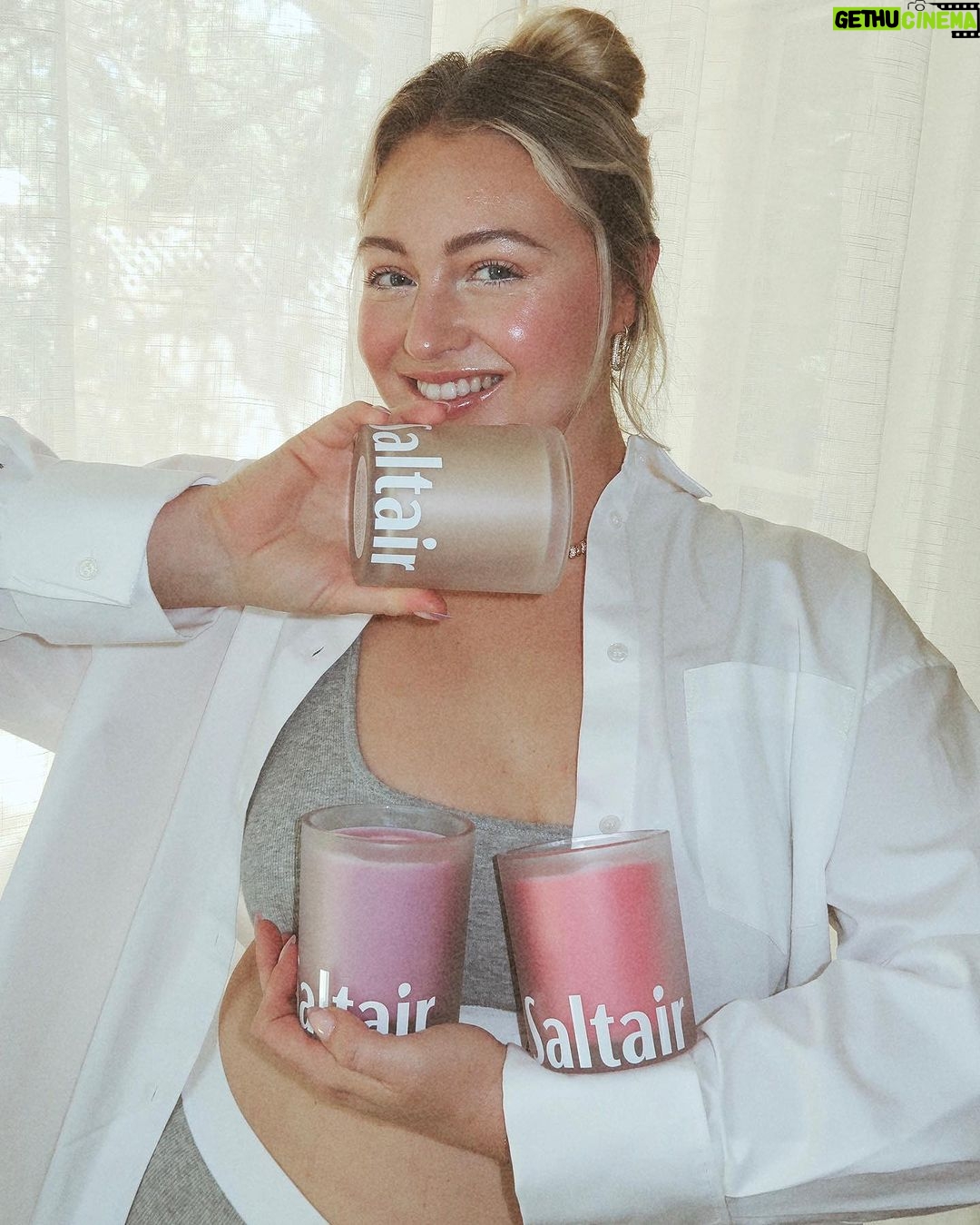 Iskra Lawrence Instagram - Introducing our first ever (highly requested - yes I see all your comments hehe)👀 @saltair candles!🕯️ Our limited edition candles come in our 3 best selling scents 🤎Santal Bloom ✨ notes of creamy sandalwood, sheer amber and sensual musks. Santal Bloom is evocative, luxurious and simply irresistible 💜Island Orchid 🌺 notes of jasmine, frangipani, driftwood and warm musks. Island Orchid is a luscious escape like being enveloped in a field of exotic flowers 💖Pink Beach 🥥 notes of delicate coconut and warm vanilla. Pink Beach is your escape to island bliss Comment LINK and I’ll dm you the link to our @saltair candles…aka the perfect holiday gift or a lil treat for yourself. Because imo there’s nothing like lighting a candle, relaxing and having your whole home smell divine☁️ And of course we used the most premium botanical wax blend of Coconut, Soy and RSPO Palm - only the best for our Saltair fam👌 These cuties are limited edition just for the holidays so once they sell out, that’s it. Can’t wait to seem them in your homes and to create even more moments of self care🫶 . . . #Saltair #everybodyiswelcomehere #saltaircandles #candles #giftideas #giftsforher #giftguide #selfcare #smellgood #homedecor #homeinteriors #scentedcandle #holidaygift Texas