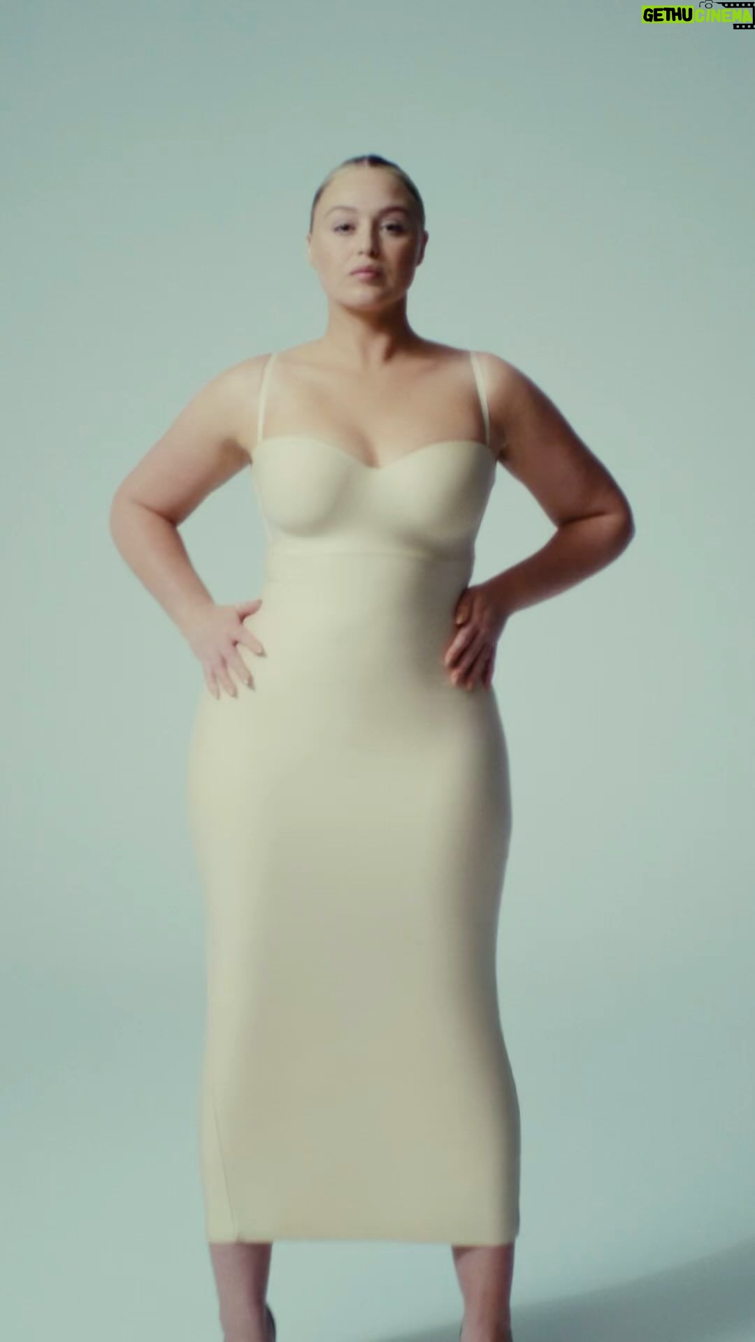 Iskra Lawrence Instagram - This has been on my vision board for so long…I can finally reveal I’m part of the @skims Body campaign!!🤯 The way this collection hugged my curves and felt like butter I’m truly obsessed. And getting to shoot with such an iconic and talented team was everything🔥 Be sure to check it out @SKIMS Body dropping Friday, September 29 at 9AM PST #SKIMSpartner Los Angeles, California