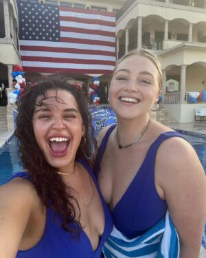Iskra Lawrence Instagram - My family

My home, here in Austin. How did this girl from a small town in the middle of England (that even most English people haven’t heard of) end up here

If you ever would have asked me this is what my life would be I would have never believed it

Yet it feels so familiar, like I already knew this is exactly where I’m meant to be 

If you’re questioning where you’re going to end up…just let God, your gut, your energy lead you, because you’re already on your way

My heart is so full of love, thank you @lmcingvale for bringing us together every year for the most special celebration I’m forever grateful