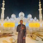 Israel Adesanya Instagram - 💫Mashallah Mafia‼️ We went to the Mosque, We Prayed, then I meditated. 🧘🏾‍♂️ My Christmas was fun, I hope you all had a good one!! 🥰 Grand Mosque,Abudhabi