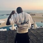 Israel Adesanya Instagram - Gracias México‼️🏜️🌵 When I return, we’ll do it again and again and again. 🧨🧨🧨 Los Cabos