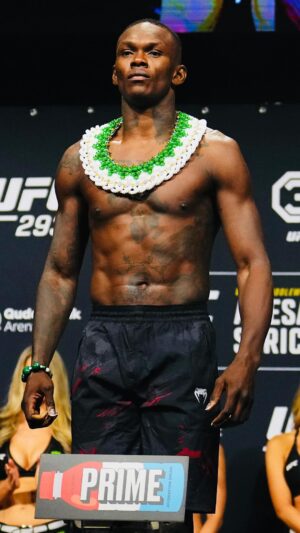 Israel Adesanya Instagram - 😊