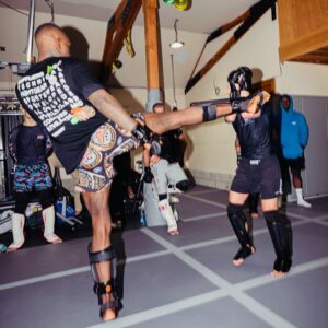 Israel Adesanya Instagram - 🛡️⚔️🛡️
“We both have South Africans to deal with.”
#saylessdomore #threads #stichemup 🪡