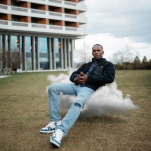 Israel Adesanya Instagram - Smoke and fly✨🐉