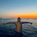 Israel Adesanya Instagram - 😊 幸福 🥳