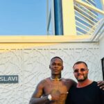 Israel Adesanya Instagram - 😊 幸福 🥳