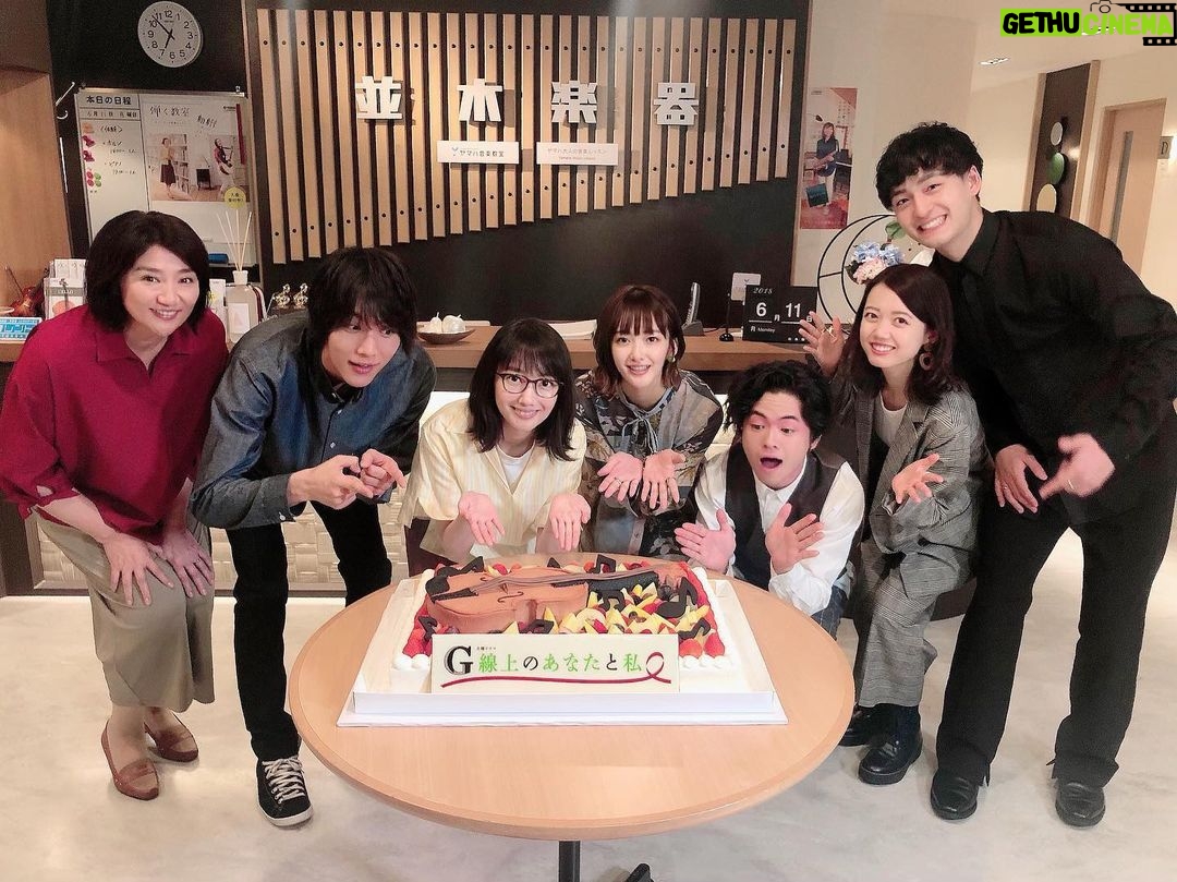 Issei Kobayashi Instagram - . . . ✨主題歌決定✨ . . 10月15日夜10時から放送開始の TBS系火曜ドラマ 『G線上のあなたと私』の主題歌を 担当させて頂くこととなりました! . . . 長屋が書き下ろしたパワフルで前向きで不器用な応援歌「sabotage」 地上波で流れるのが楽しみです🎻 . . . 主題歌「sabotage」は 10月16日先行配信スタート! 11月6日にシングルリリース決定! . . . 波瑠さんと長屋似てたなぁ… 薄々気づいてたけど… . . . #g線上のあなたと私