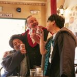 Issey Takahashi Instagram – 今週もお疲れ様です!旅する氷結を飲んでリフレッシュしましょう!
#高橋一生 #浜野謙太 #旅する氷結