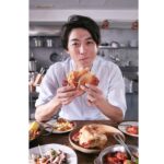 Issey Takahashi Instagram - みんなでおいしくいただきました。 #高橋一生 #旅する氷結