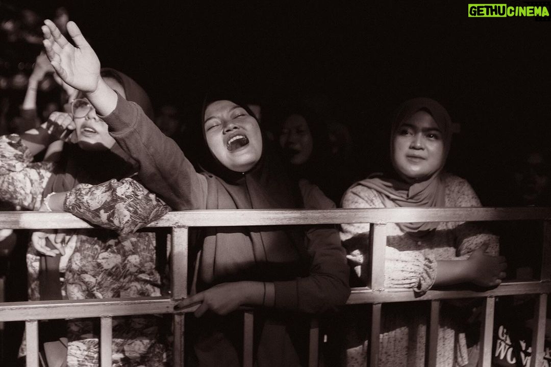 Isyana Sarasvati Instagram - Lombok emang beda! Terima kasih ya! Semoga Isyana & @thetuttis bisa kembali lagi ✨🫡