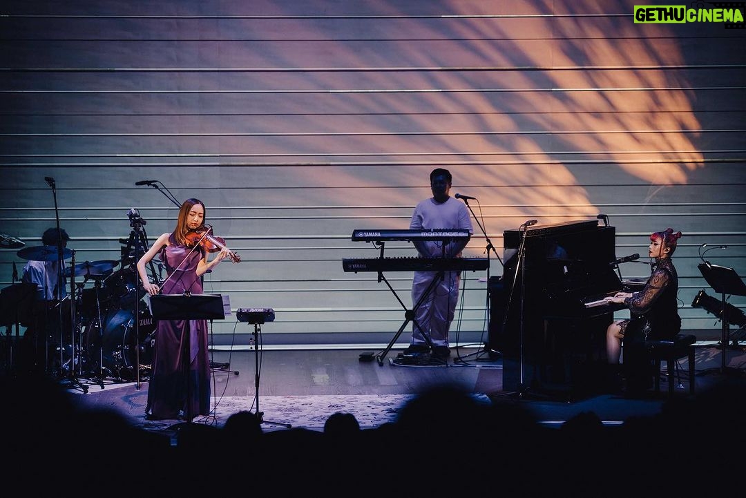 Isyana Sarasvati Instagram - ISYANA Unplugged in Tokyo at Yamaha hall Japan is finally over! Iβd like thank all of you who made the time to come and watch me tonight! Also a huge shout-out to @emirimiyamoto and all the band members who worked so hard for this concert! you guys are SUGOIIIII!π€π»π₯ Great exeprience! Thank you, Japan! Hope to see you next time! Arigatouu! Tokyo, Japan