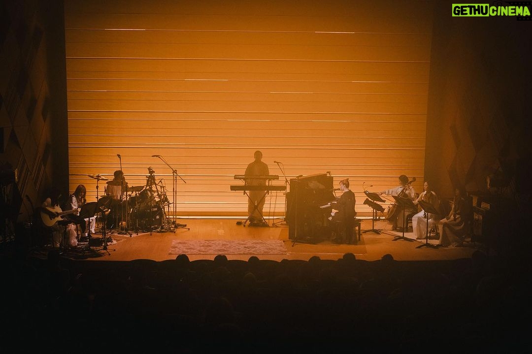 Isyana Sarasvati Instagram - ISYANA Unplugged in Tokyo at Yamaha hall Japan is finally over! Iβd like thank all of you who made the time to come and watch me tonight! Also a huge shout-out to @emirimiyamoto and all the band members who worked so hard for this concert! you guys are SUGOIIIII!π€π»π₯ Great exeprience! Thank you, Japan! Hope to see you next time! Arigatouu! Tokyo, Japan