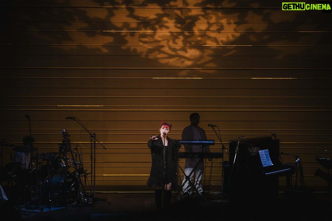 Isyana Sarasvati Instagram - ISYANA Unplugged in Tokyo at Yamaha hall Japan is finally over! Iβd like thank all of you who made the time to come and watch me tonight! Also a huge shout-out to @emirimiyamoto and all the band members who worked so hard for this concert! you guys are SUGOIIIII!π€π»π₯ Great exeprience! Thank you, Japan! Hope to see you next time! Arigatouu! Tokyo, Japan