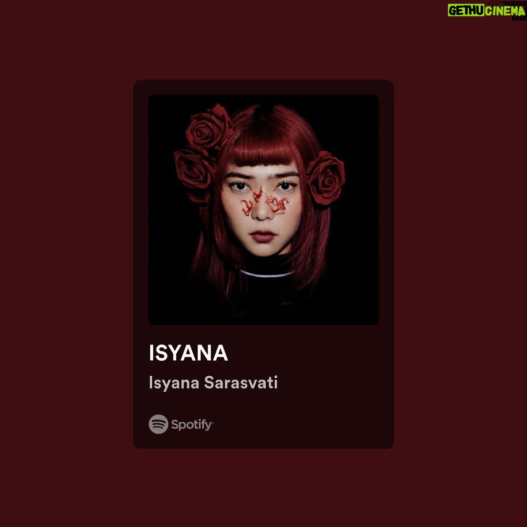 Isyana Sarasvati Instagram - 2023, what a journey! Thank you 🖤