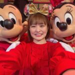 Itô Karin Instagram - . ミッキー！ミニー！(あと私の姉！) お誕生日おめでとう☺️🎉 . . #ミッキーマウス #ミッキー #ミニーマウス #ミニー Disneyland Parks