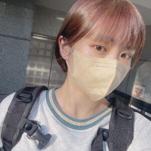 Itô Karin Instagram - .

髪切った💇‍♀️
また切った💇‍♀️
より切った💇‍♀️

@nabe__log 

.
#丸みショート