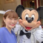 Itô Karin Instagram - . . 実はディズニー100周年のお祝いしに 行っていました🎂💜 . . 世界中で愛されるディズニーが この世に生まれたのが100年前。 . その瞬間には立ち会えていないけど、 記念すべき100周年を お祝い出来ていることに感激して 1人で何度泣いたか分からないです😂 . . . 私は今までもこの先も ずーっとディズニーと共に生きていきます☺️ . . 今年はディズニーにとってめでたい一年なので、 みーんなでお祝いしていきましょうね☺️💓 . . . #disney100 #disney #disneyland #disneylandresort #dlr #disneylandpark #dlp #ディズニー #アナハイムディズニー #カリフォルニアディズニー # Disneyland