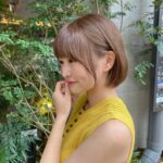 Itô Karin Instagram - . . 小学生以来？のショートカット✂️ . . . Liko by Marisの @nabe__log さんに もう8年くらいお世話になっています🙇‍♀️ 今回も理想通りにしていただき ありがとうございました☺️🤍 . . . . 頭が軽いよ〜！ いかがでしょう！！！ #ヘアカット #イメチェンカット #丸みショート