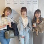 Itô Karin Instagram - . . 大好きな大好きなAMOちゃんのブランドの 展示会に行ってきました☺️♡ . 私の高校時代の全ては「zipper」と言っても 過言じゃないくらい大好きな雑誌で🤦‍♀️ . 発売日に必ず買って、 頑張って稼いだバイト代は zipperに載ってたお洋服代に全部費やして、 AMOちゃんや、パチパチズのみんなに憧れ過ぎて 休みの日は原宿に入り浸って、 本当に本当に私の青春全て！🍀 . . そんなAMOちゃんに初めてお会い出来て 本当に幸せでした…😭✨ . . . 私も大人になったし、 もう"かわいい"お洋服は諦めなきゃかなあ〜… なんて思ってしまうけど AMOちゃんのブランドは 大人もまだまだ"かわいい"を楽しめる、 楽しんでいいんだよ、と言ってくれてる気がして どのお洋服もトキめいちゃいました☺️🫶 . . . お洋服届くの楽しみ🥰♡ . . #rubyandyou #poiregnée
