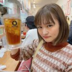 Itô Karin Instagram - . . 大衆居酒屋的な雰囲気のお店が いっちばん美味しいよね🏮 . . 立ち飲み鮨 謹賀 3ビル