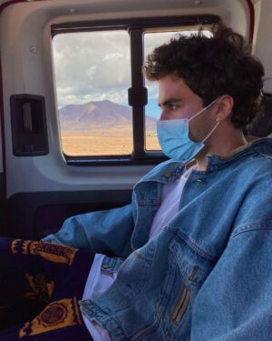 Itzan Escamilla Instagram - 🐞