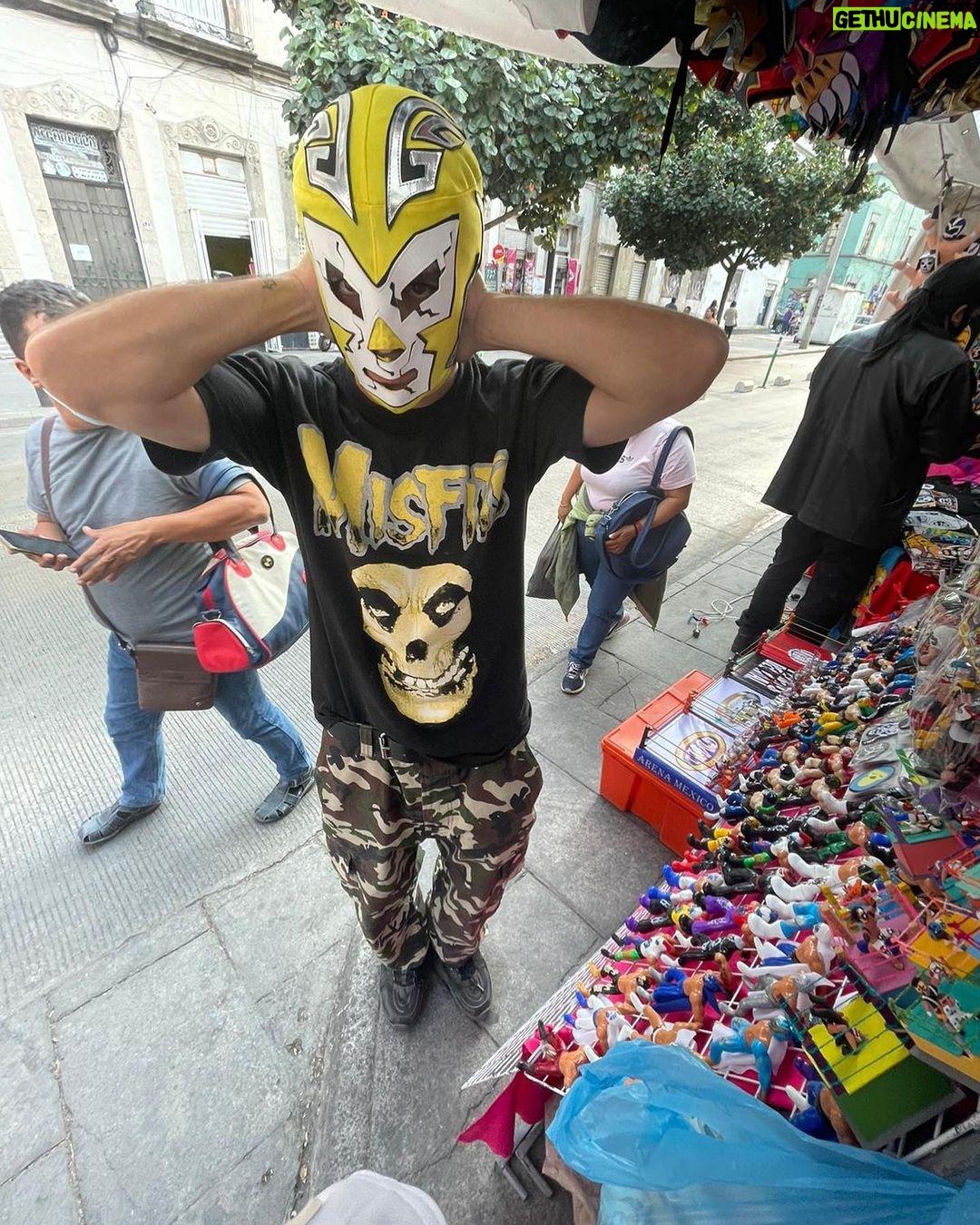 Itzan Escamilla Instagram - Dr. Wagner Jr. Ciudad de Mexico CDMX