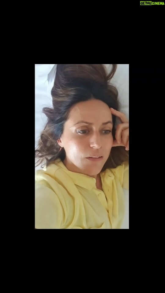 Itziar Ituño Instagram - Aspaldiko partez Madrilera etorri naz lanera eta bide batez han ta hemengo lagunekaz alkartu gara Hada zoriontzeko! ZORIONAK lagun💜🌟 Ta Gora Mallabia! Gora Durango! Ameslari zoragarriak zarie Mucho sin venir a Madrid a trabajar y de paso nos hemos reunido amig@s de aquí y de allí para el cumpleaños de Hada. ZORIONAK ,amiga! Y Viva Mallabia y Durangooo!! Sois un@s soñador@s maravillos@s Madrid, Spain