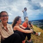 Itziar Ituño Instagram - Benetako bidaia, bihotz eta gogoan gelditzen dena. die wahre Reise derjenige, der in Erinnerung und Herz bleibt El verdadero viaje. El.que se queda en la memoria y el corazón..."y el viento sopla a través de la montaña, los deseos y los sueños pequeños" ❤️