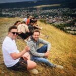 Itziar Ituño Instagram - Benetako bidaia, bihotz eta gogoan gelditzen dena. die wahre Reise derjenige, der in Erinnerung und Herz bleibt El verdadero viaje. El.que se queda en la memoria y el corazón..."y el viento sopla a través de la montaña, los deseos y los sueños pequeños" ❤️