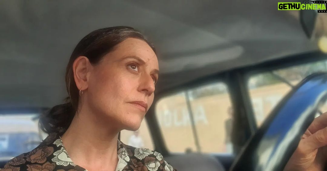Itziar Ituño Instagram - "LAS BUENAS COMAPAÑÍAS" filma! Zinetan ikusgai. Ya en cines!💜💜💜 Errodaje uneak, shooting moments📽🎬 #lasbuenascompañías Nagore Cenizo, Elena Tarrats, Alicia Falcó ta Gorka Gomez Andreu
