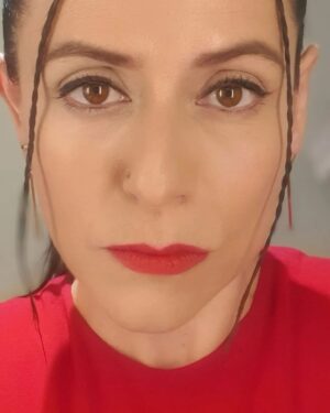 Itziar Ituño Instagram - Forqué sarietan @premiosforque , atzo.
Izendapena nahiko sari.Eskerrik asko.
Mila esker, Alicia @aliciaruedaatelier soineko ederragatik eta make up @ns_management_  pelukerrei be bai (ez naz akordatzen zuen IGaz etiketatzeko, sorry)

En los premios Forqué ayer. Haber estado nominada por INTIMIDAD ya es bastante premio para mí, gracias.
Gracias Alicia por tu vestido maravilloso @aliciaruedaatelier  y a make up @ns_management_  y a las peluqueran (sorry, no me acuerdo de vuestro IG❤️)