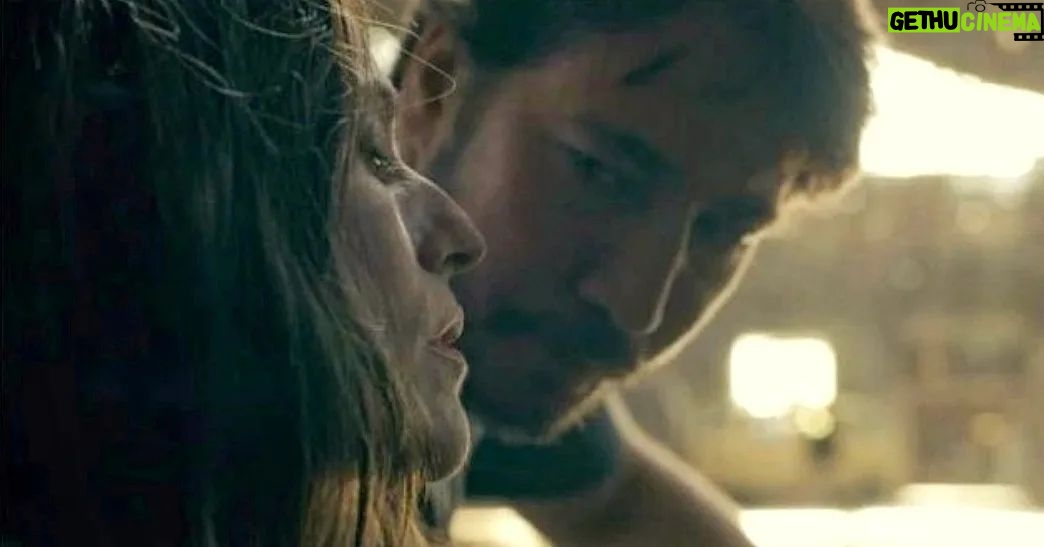 Itziar Ituño Instagram - "PENSAMIENTO LATERAL" filmaren fotograma bi. Hamen, Alberto Amman @albertoammann dan aktoretzar honegaz. Aupa, lagun! Dos fotogramas de la película "PENSAMIENTO LATERAL" Aquí con este pedazo de actor y compañero, Alberto Amman @albertoammann . Aupa, amigooo!!