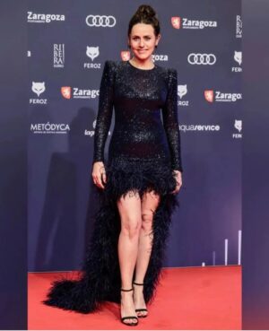 Itziar Ituño Instagram - Feroz sarietan! Gora INTIMIDAD
Eskerrik asko Alicia soinekoagatik😘💃